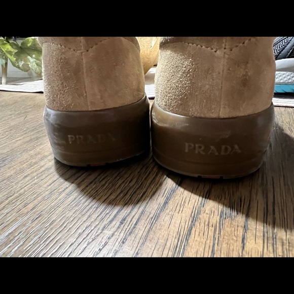 Prada loafers size 39 excellent condition - Picture 5 of 6